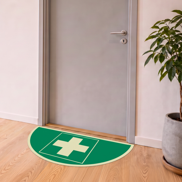 Førstehjelp - Etterlysende Gulvskilt - ISO 7010